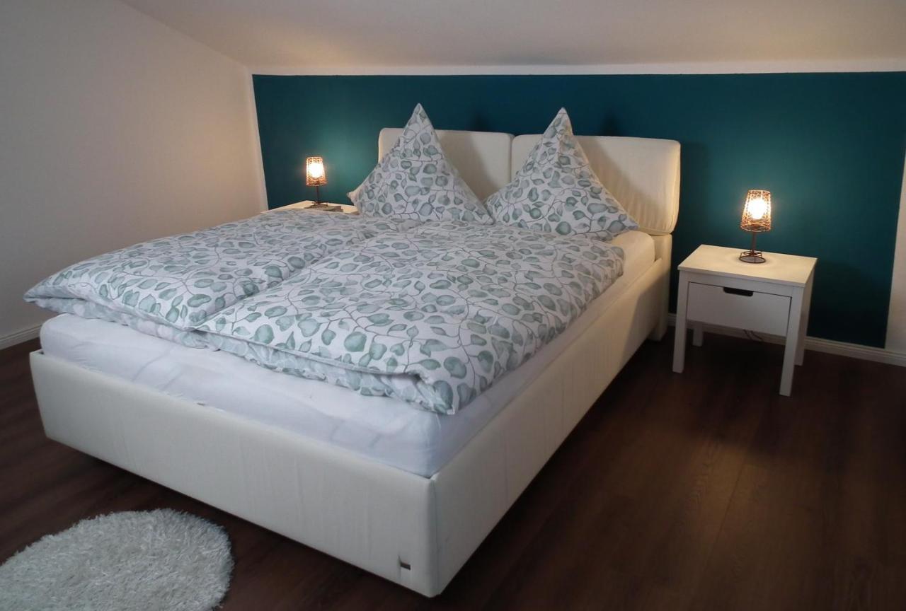 Ferienwohnung Das Inge Die Oberne In Bernau แบร์เนา อัม คีมเซ ภายนอก รูปภาพ